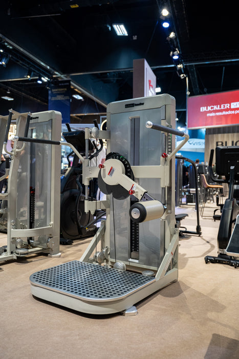 GluteLeader Multi-Hip GL-1009 full machine three-quarter view at a fitness exhibition